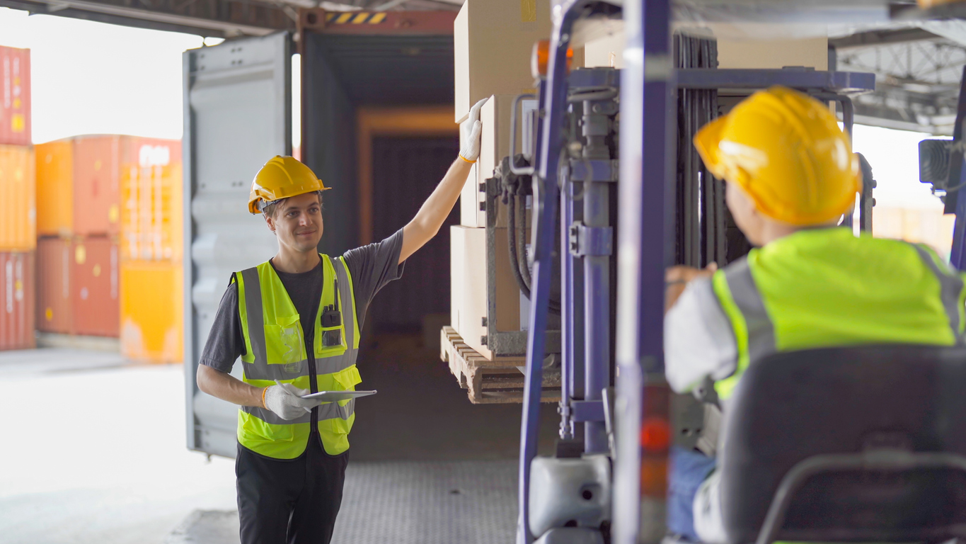 Amazon mozo de almacen