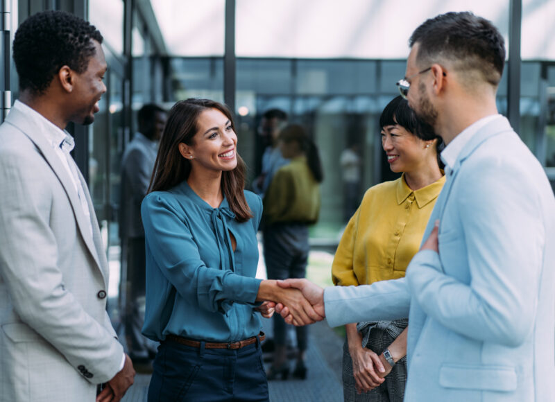 Bienvenida a los nuevos empleados